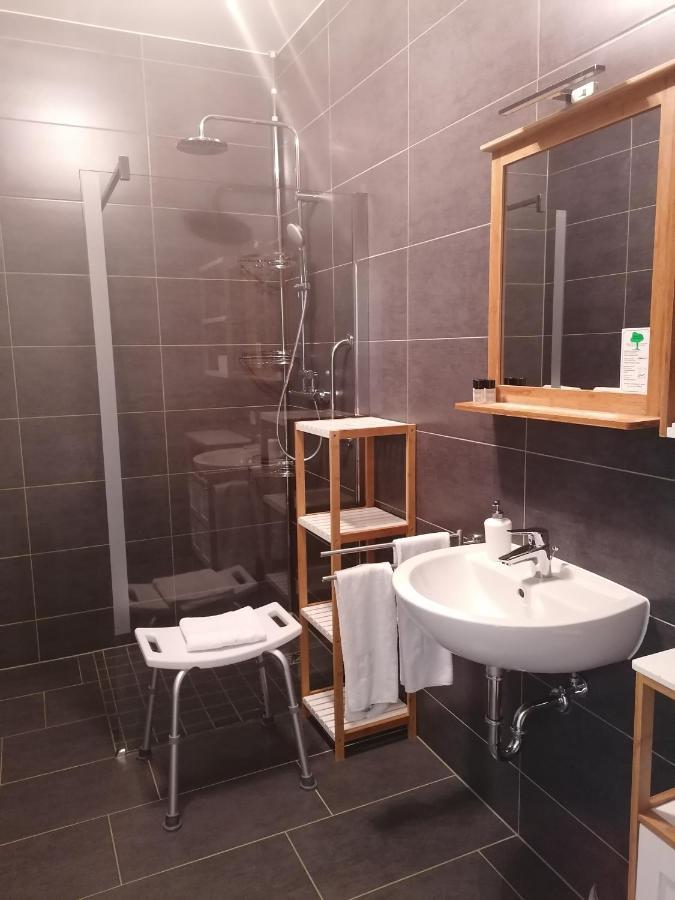 Gaestehaus Karl August Фонсдорф Екстер'єр фото