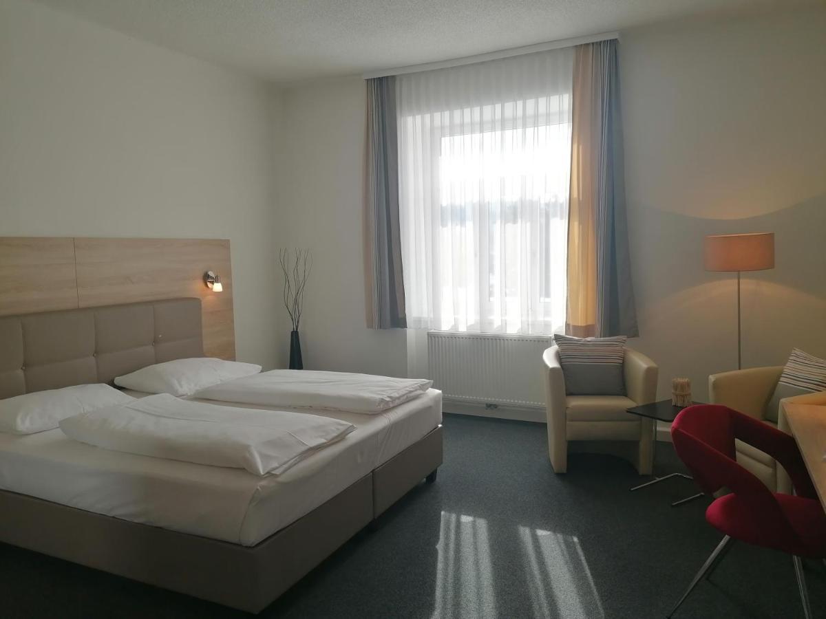 Gaestehaus Karl August Фонсдорф Екстер'єр фото