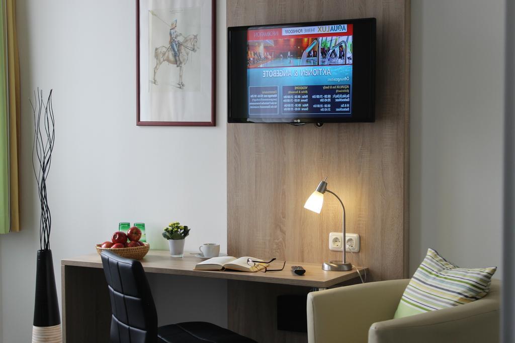 Gaestehaus Karl August Фонсдорф Екстер'єр фото